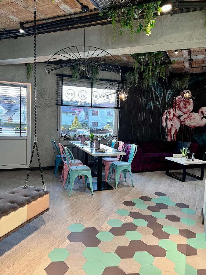 מילץ' Global Home - Aparthotel - No Contact Check In מראה חיצוני תמונה